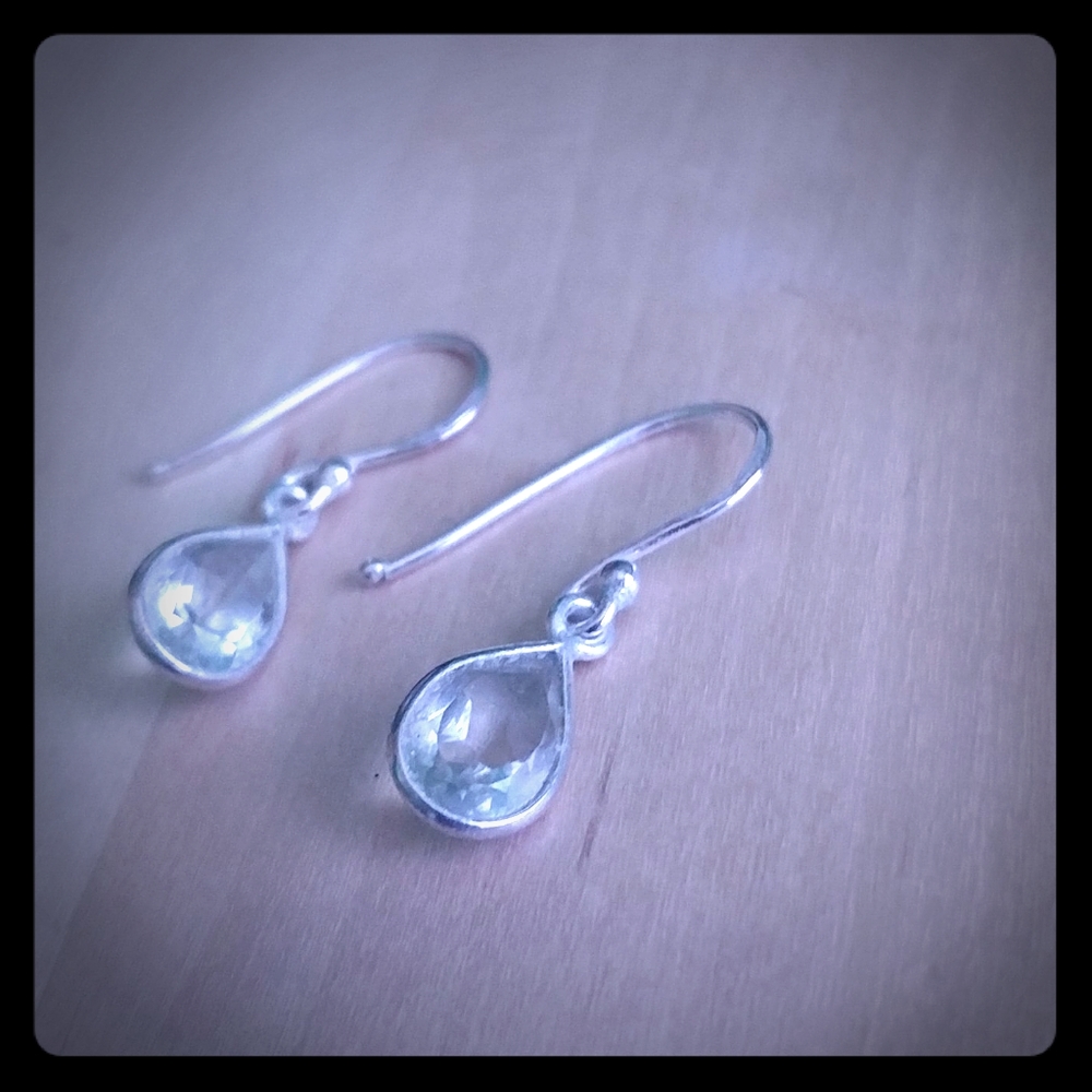 Dainty Green Amethyst Drop Earrings